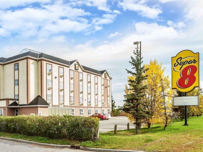 Отель Super 8 By Wyndham Calgary/Airport Экстерьер фото
